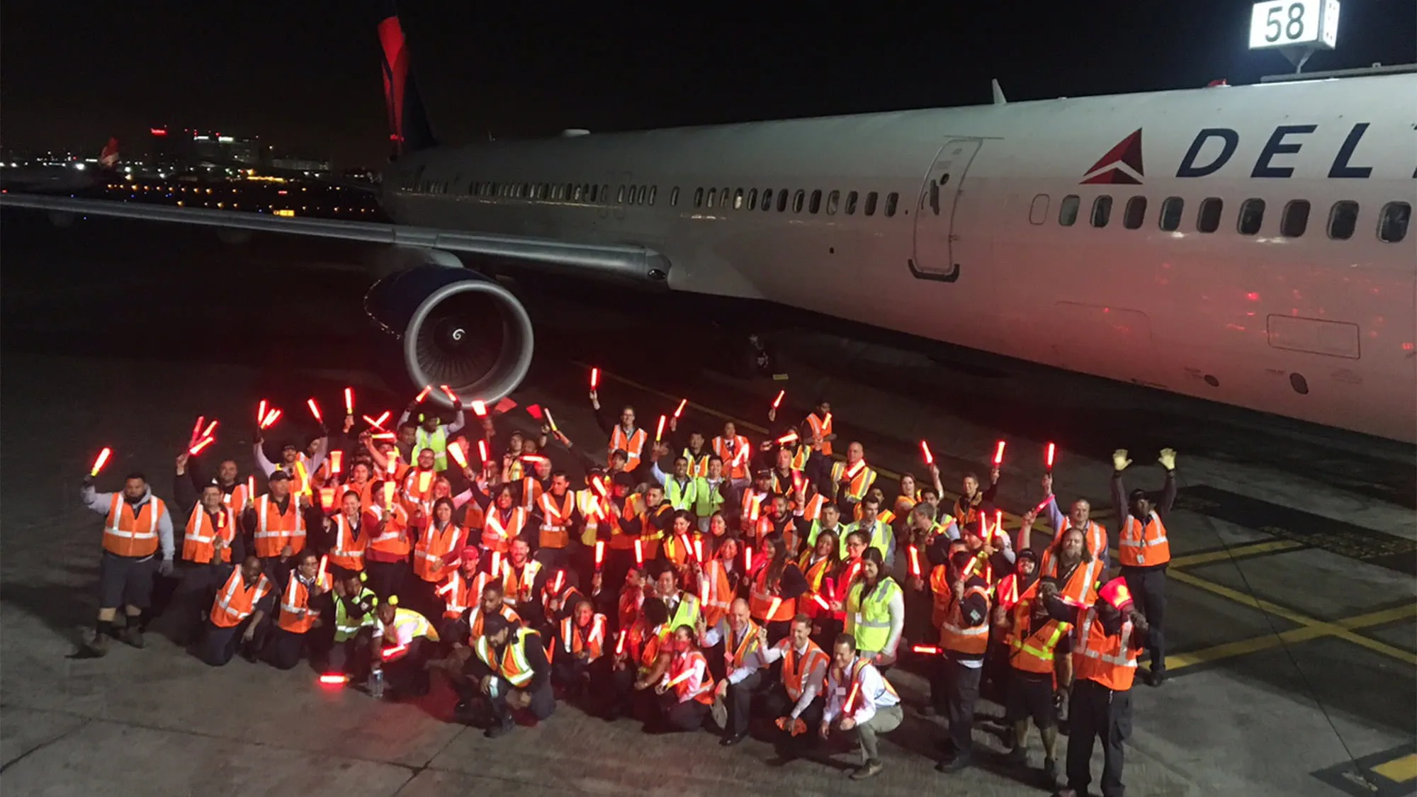 Group photo of the Delta LAX move crew
