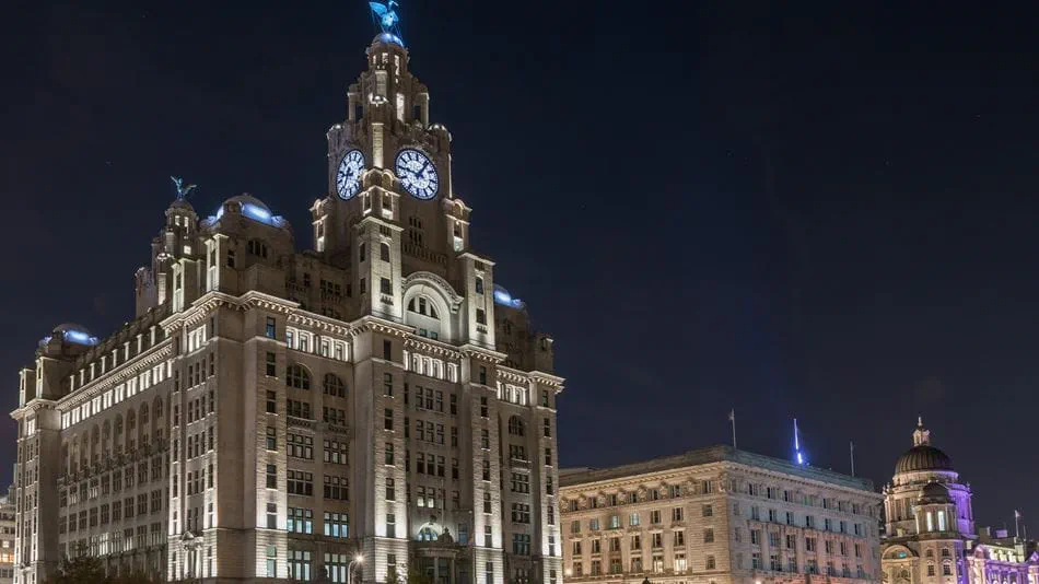 Liverpool’s Three Graces with the Royal Liver Building 