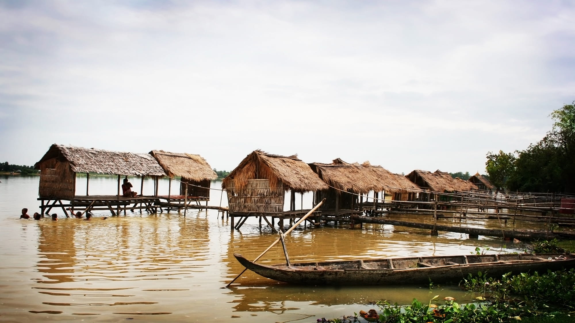 Houseboats on the Tonle sap lake, Cambodia