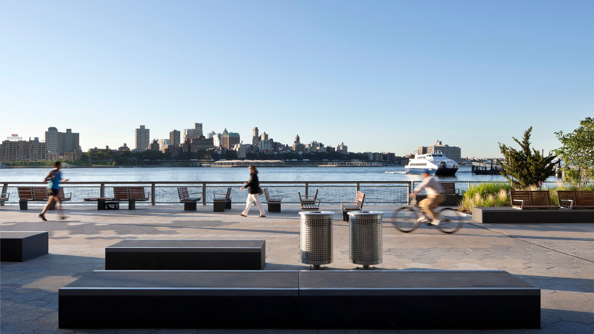 East River Waterfront Esplanade and Piers Project, New York, Ari Burling Photography
