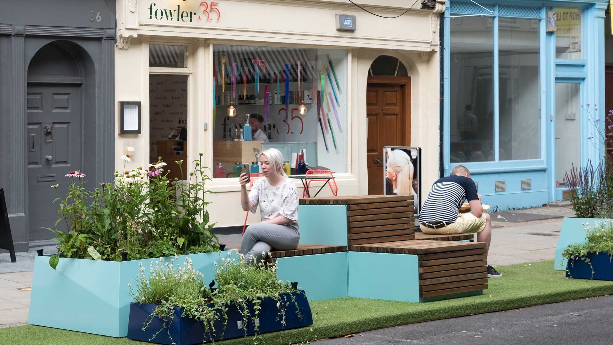 The FitzPark Parklet has been installed in Windmill Street in London's Fitzrovia by Arup