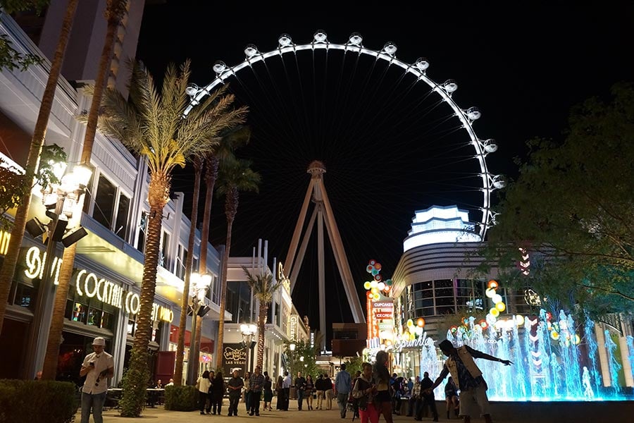 The High Roller is an iconic, structurally striking ride that promises to redefine the Las Vegas skyline and the observation wheel ride experience.
