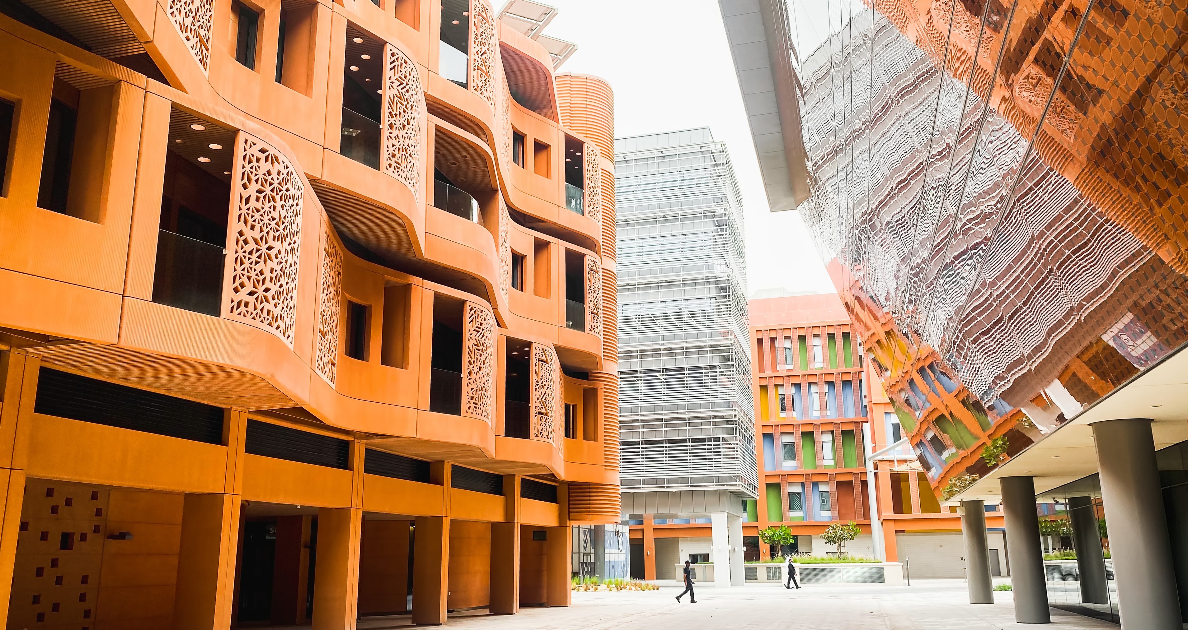 Image of street and buildings in Masdar City. 