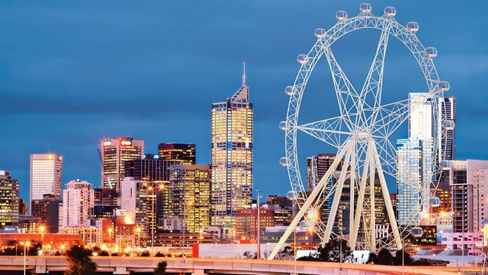 VIew of Melbourne Star and skyline © Melbourne Star Observation Wheel