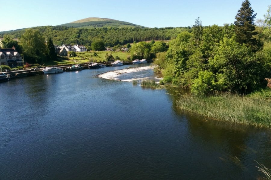 River Barrow with mountains and trees in background