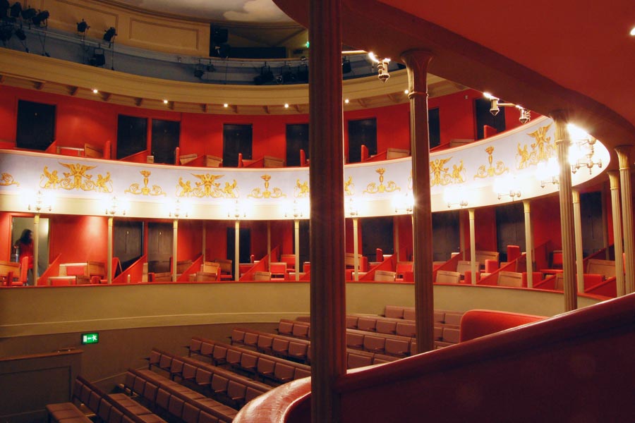 The Georgian forestage and stage boxes are recreated to re-establish the correct actor/audience relationship.