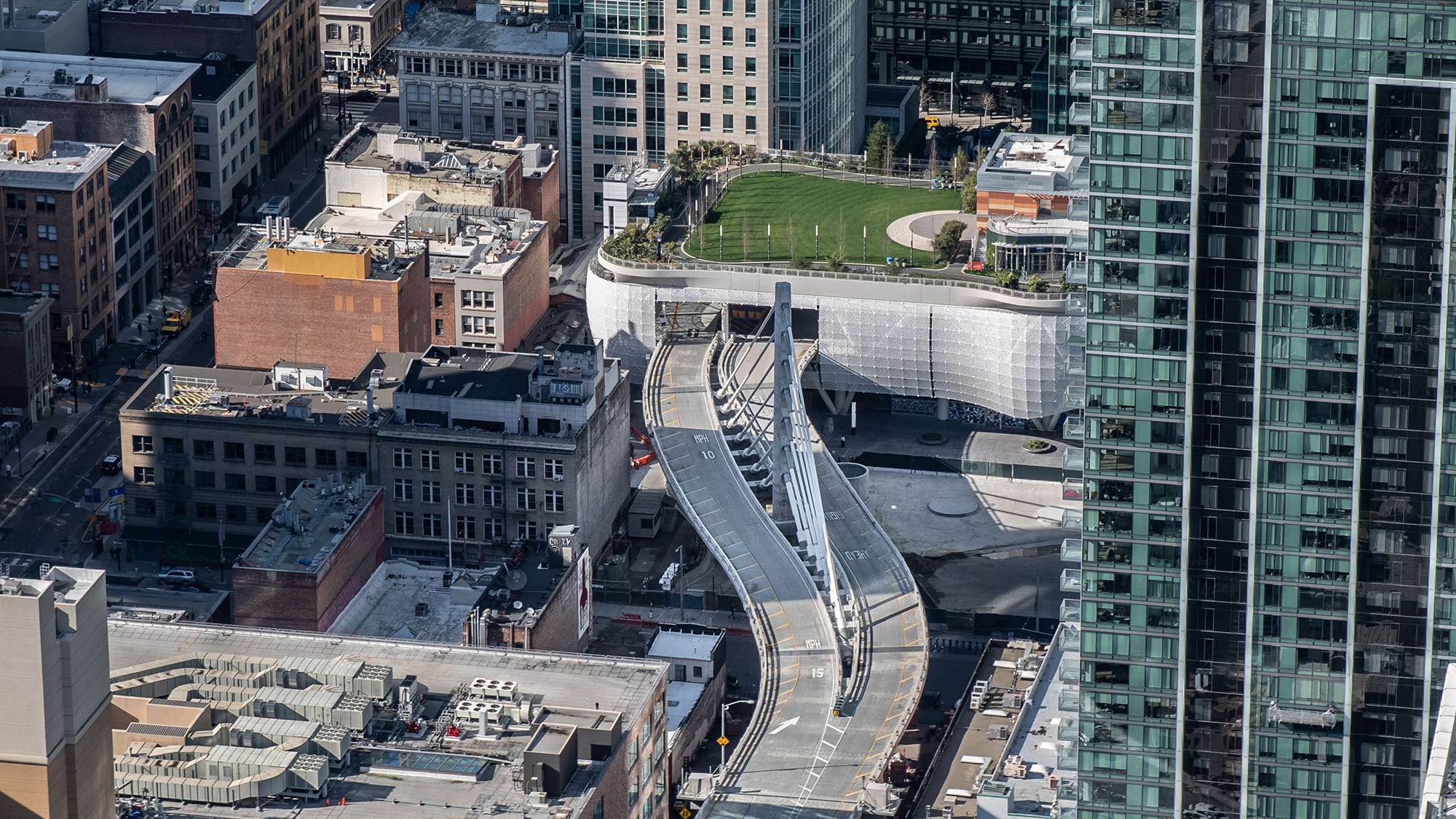 Aerial view of the Salesforce Transit Center bus bridge