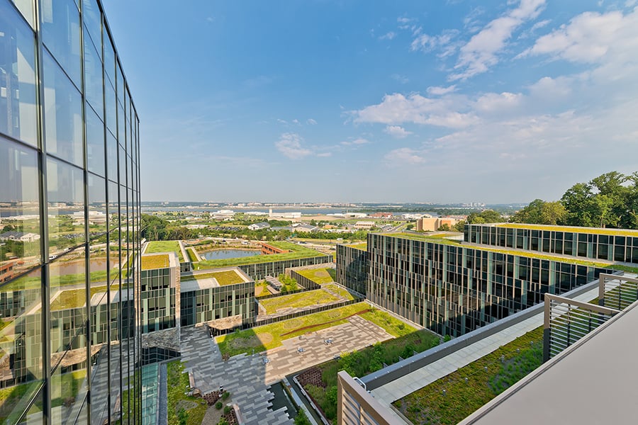 This facility features a 400,000ft2 green roof.