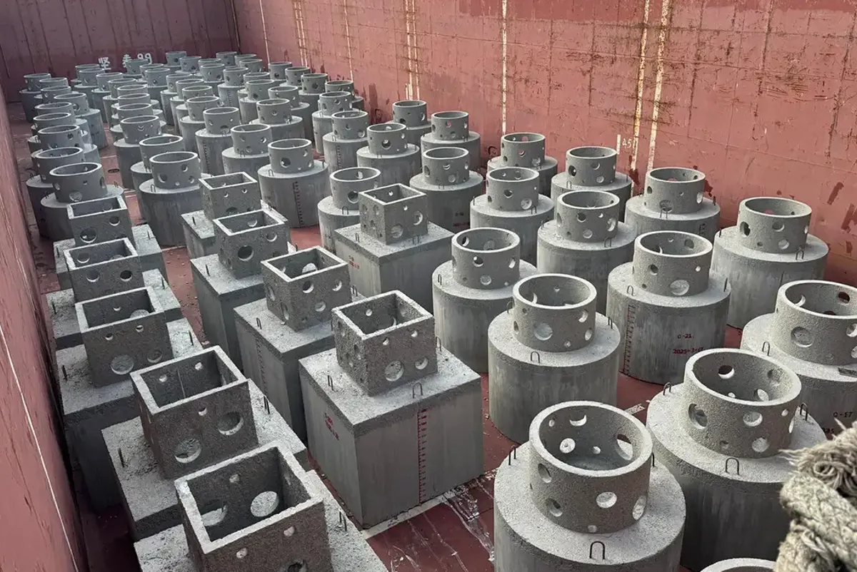 A group of metal objects.