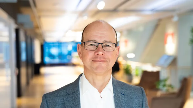 Giles Thomas in Arup's Sydney office