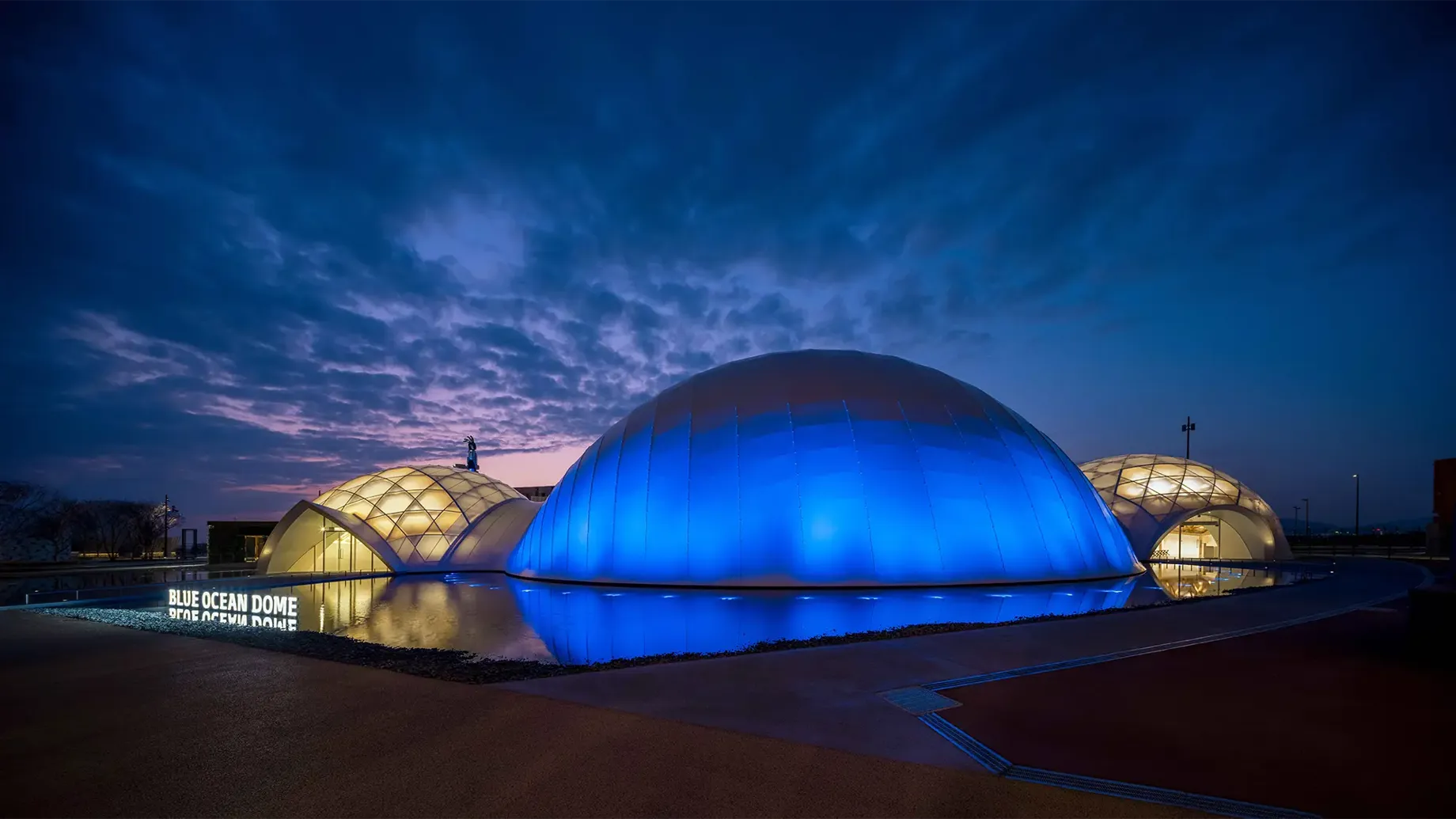 Exterior view of Blue Ocean Dome Pavilion at Expo 2025 Osaka