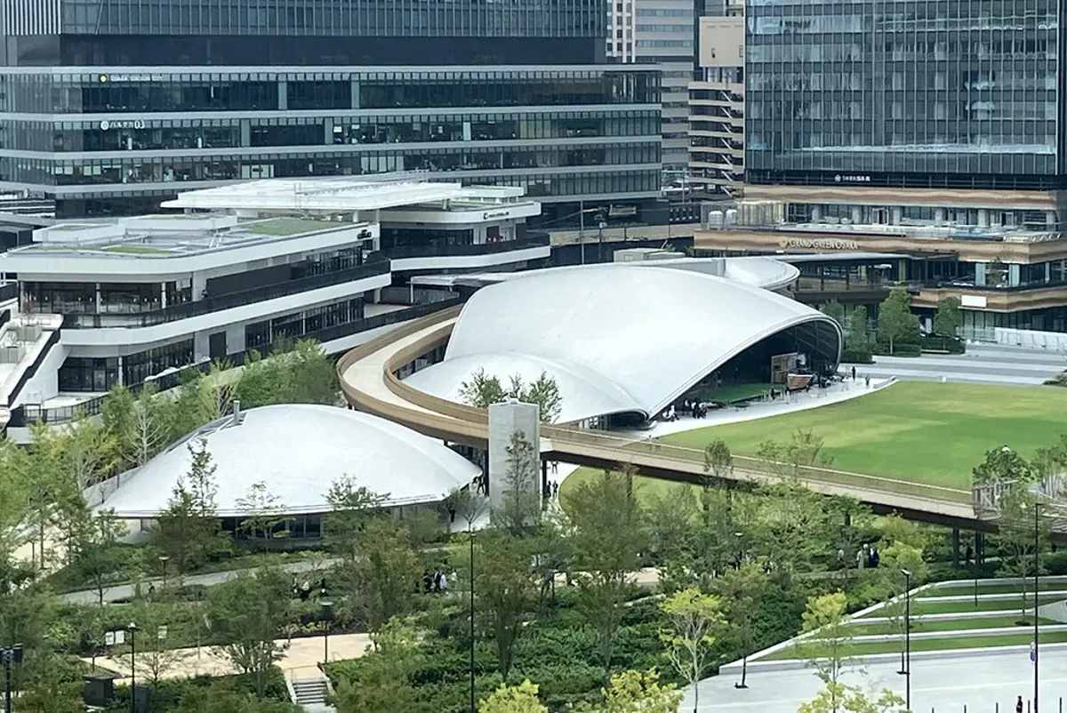 A seamless fusion of park and architecture