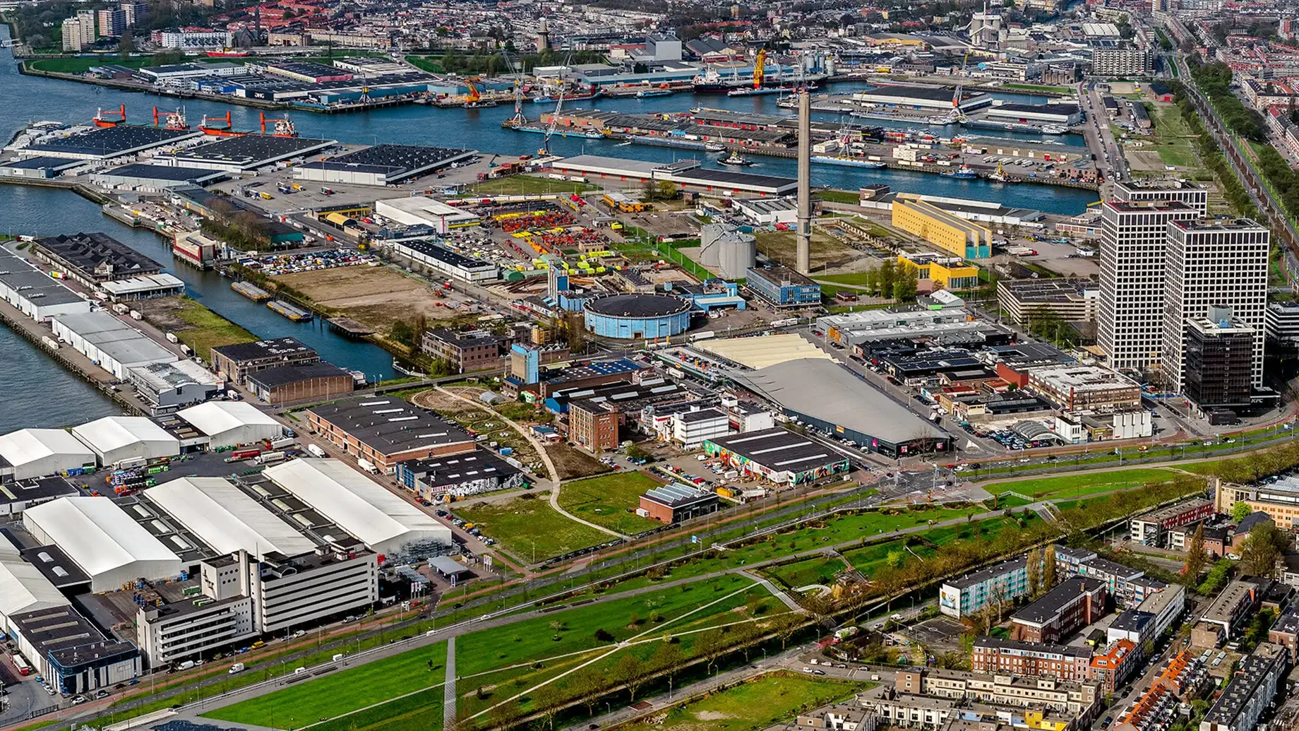 An aerial view in Rotterdam
