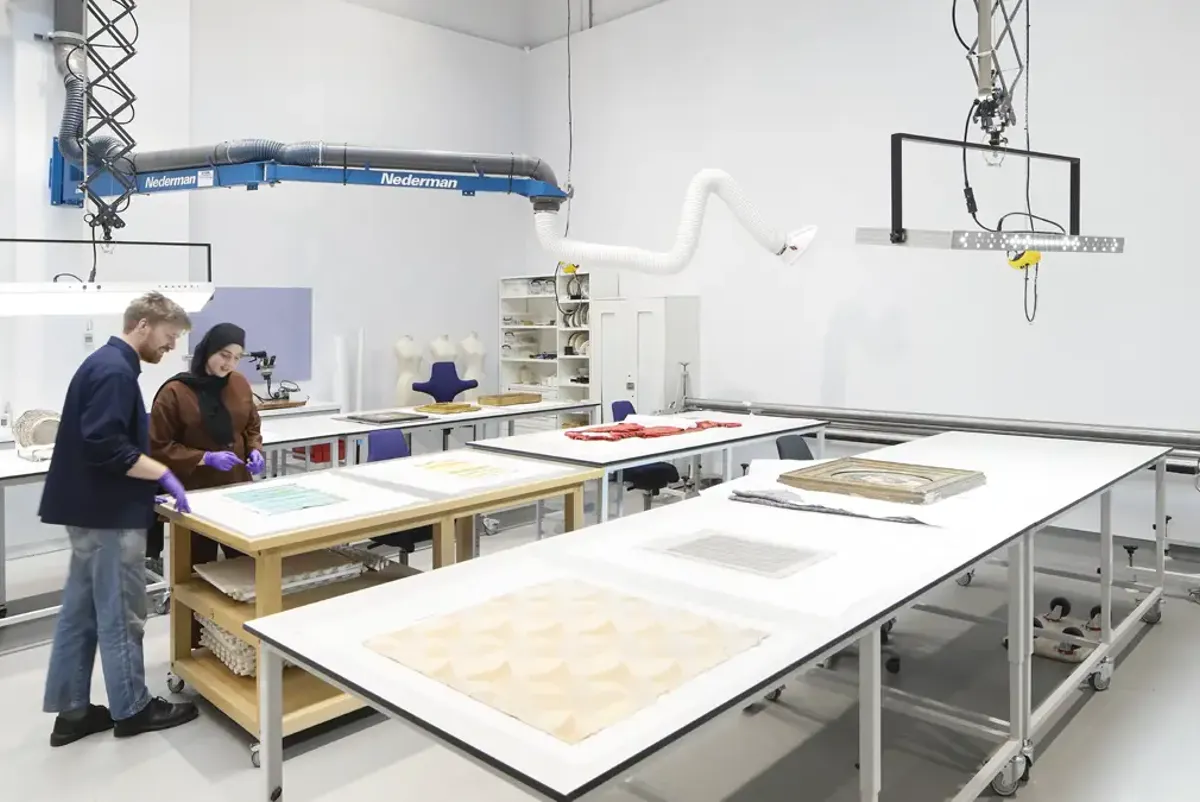 A man and a woman in a lab.